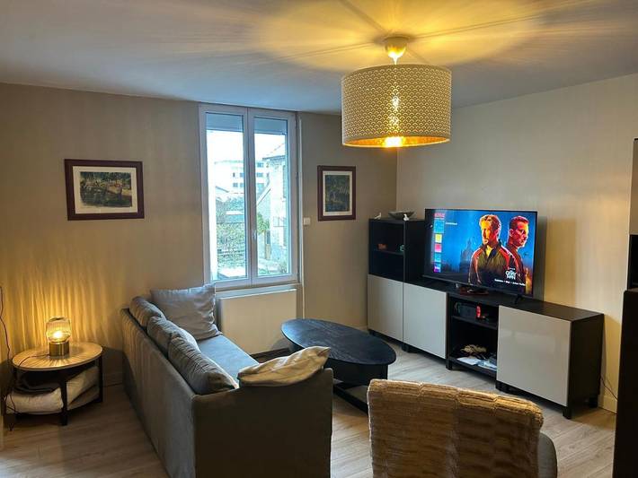 Appartement de vacances pour 8 personnes, avec Terrasse et Jardin