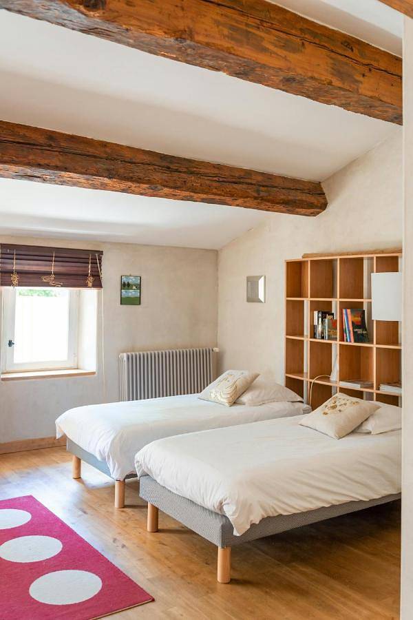 Location de vacances pour 6 personnes, avec piscine ainsi que terrasse et jardin à Saint-Gervais-sur-Roubion - 3