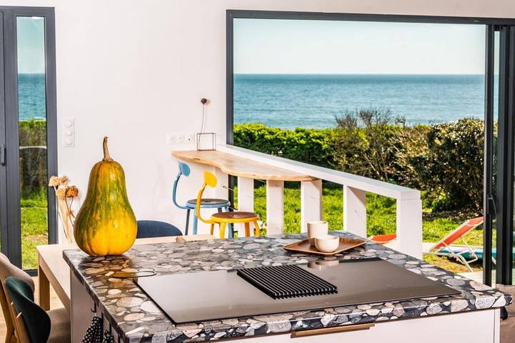 Location de vacances pour 7 personnes, avec sauna et jardin ainsi que piscine et vue dans Doëlan - 4