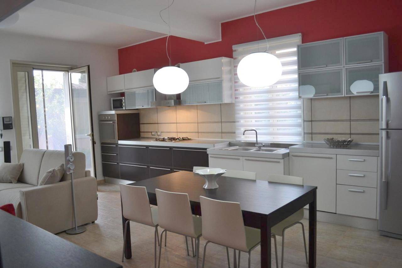 Villa - Beach Front in Patti, Province de Messina