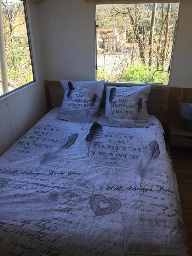 Location de vacances pour 8 personnes, avec piscine et bassin pour enfant ainsi que jardin et vue à Bessèges - 3