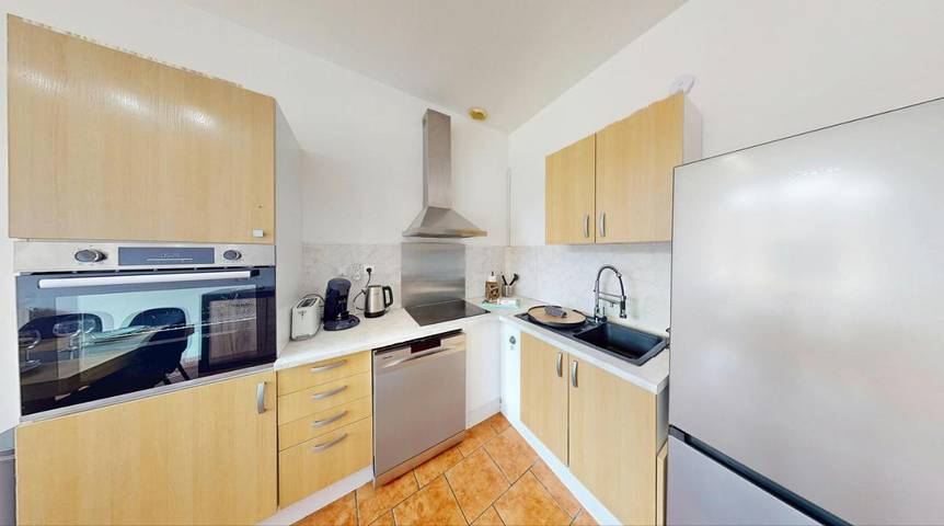 Gîte pour 12 personnes, avec terrasse, animaux acceptés à Alès - 4