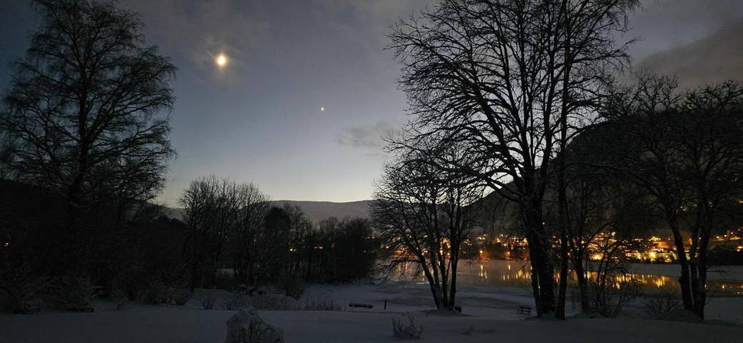 Villa für 5 Personen, mit Ausblick und Seeblick sowie Garten in Norwegen - 2