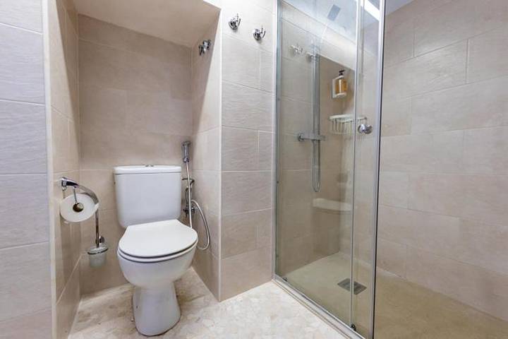 Chambre d’hôte pour 2 personnes, avec piscine ainsi que vue et jardin à Torremolinos - 3