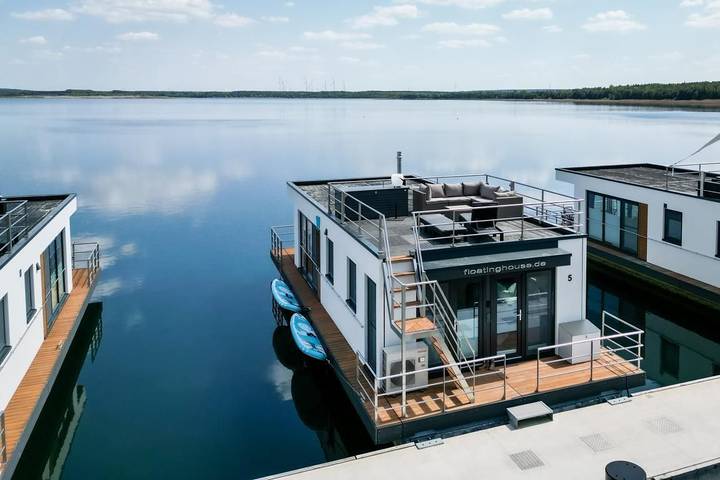 Ferienhaus für 4 Personen, mit Ausblick und Seeblick sowie Terrasse in Vetschau - 3