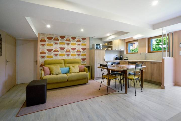Appartement entier, Appartement "Chez Anna" avec vue sur la montagne, Wi-Fi et climatisation in Saint-Jean-de-Maurienne, Région de Saint-Jean-de-Maurienne