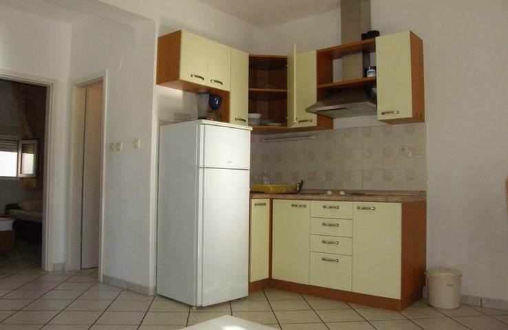 Ganze Wohnung, Unterkunft mit wunderschönem Meerblick in Stanici, Omis-Riviera