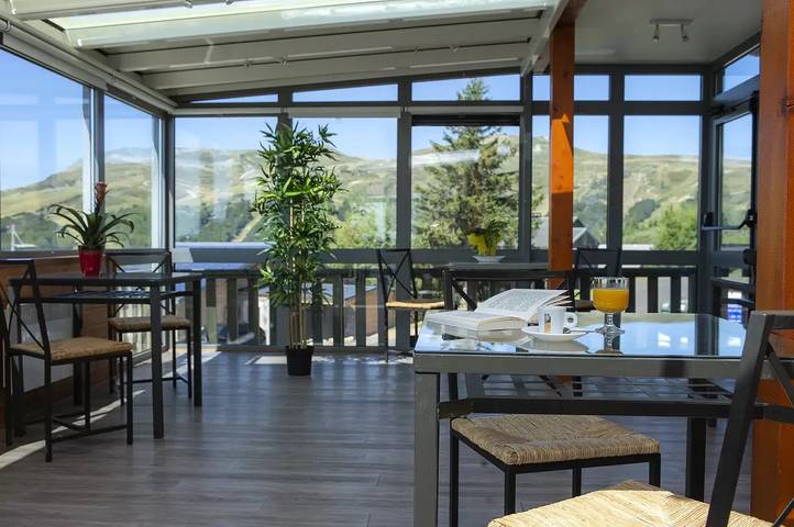 Chalet pour 6 personnes, avec balcon, animaux acceptés dans Super Besse - 3