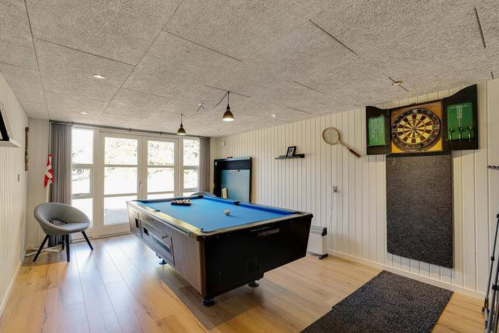 Beautiful family holiday home with pool table, darts and table tennis in Blavand, Varde Region