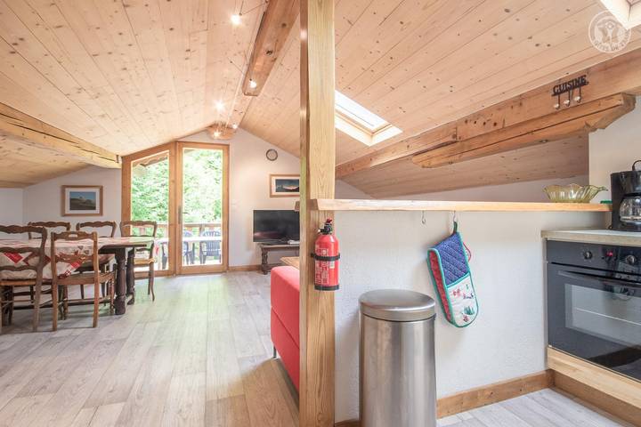 Gîte pour 6 personnes, avec jardin à Villard-sur-Doron - 4