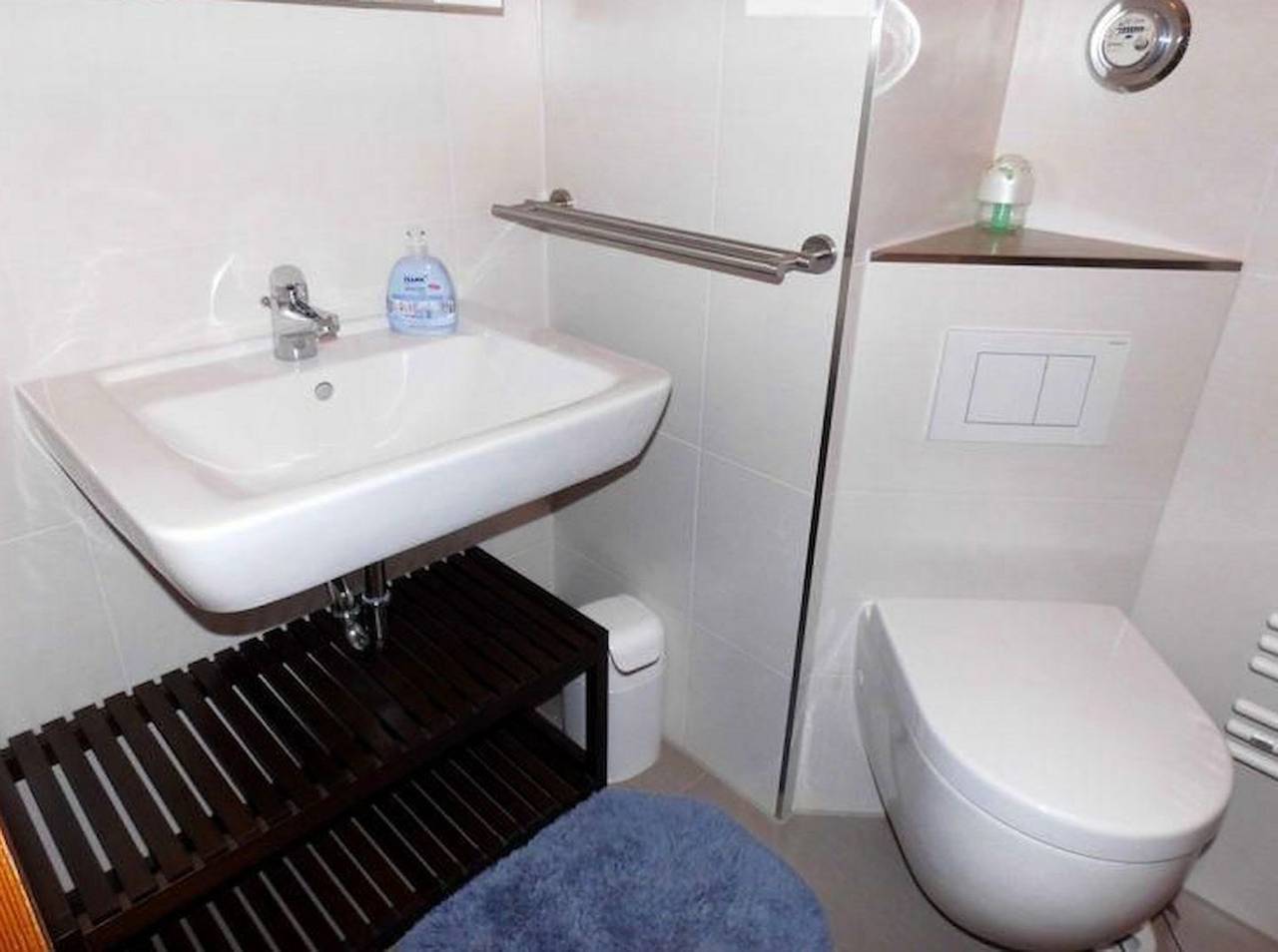 Ganze Wohnung, Ferienwohnung mit Balkon und direktem Ostseeblick in Lemkenhafen in Westfehmarn, Lemkenhafen