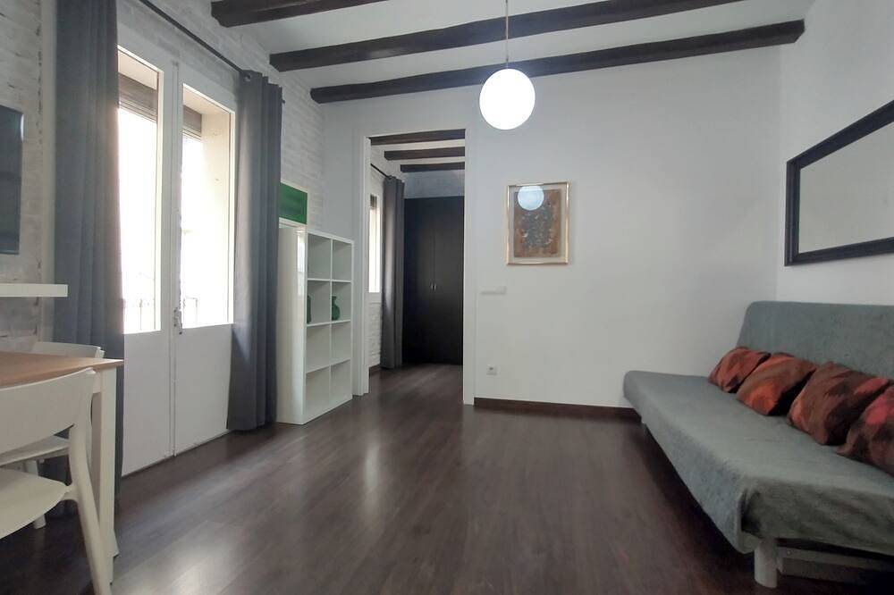 Lovely flat in Barceloneta near sea in Barcelona Centre, Barcelona