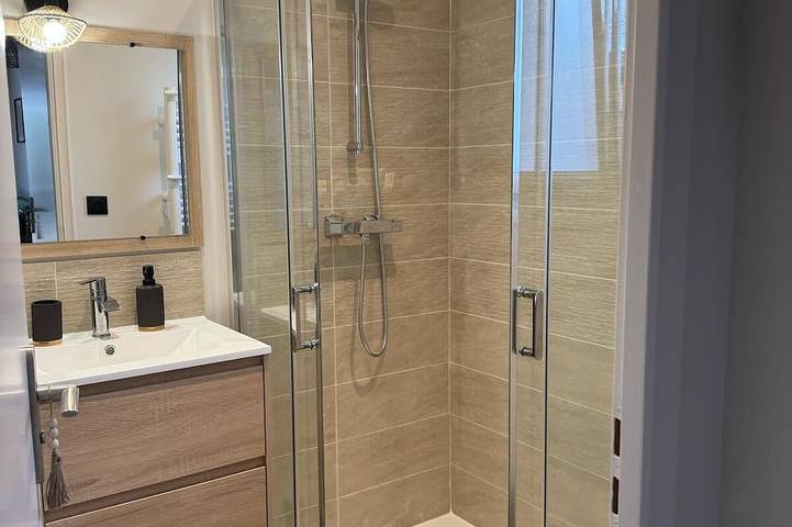 Location de vacances pour 6 personnes, avec piscine à Montboucher-sur-Jabron - 4