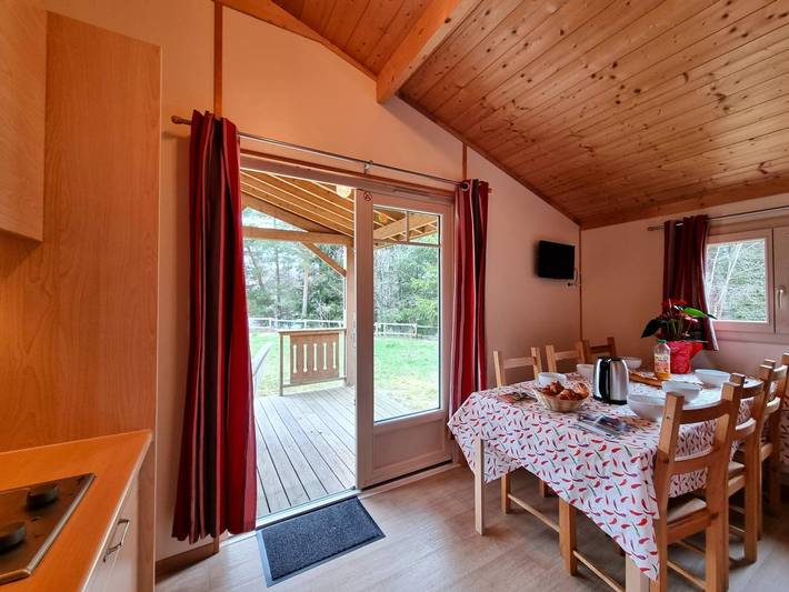Chalet en pleine nature, animaux Ok - 6 pers. in Usson-en-Forez, Montbrison