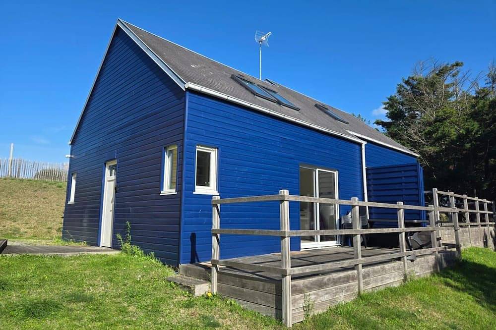 Casa junto al mar, ideal para familias, cerca de Granville, admite mascotas, terraza y Wifi in Saint-Martin de Bréhal, Bréhal