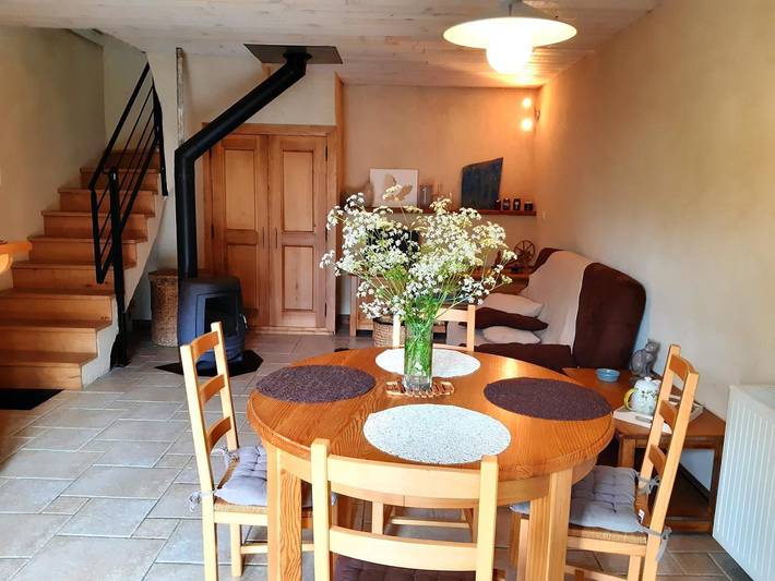 Gîte pour 4 personnes, avec terrasse et jardin, animaux acceptés à Saint-Étienne-du-Valdonnez - 2