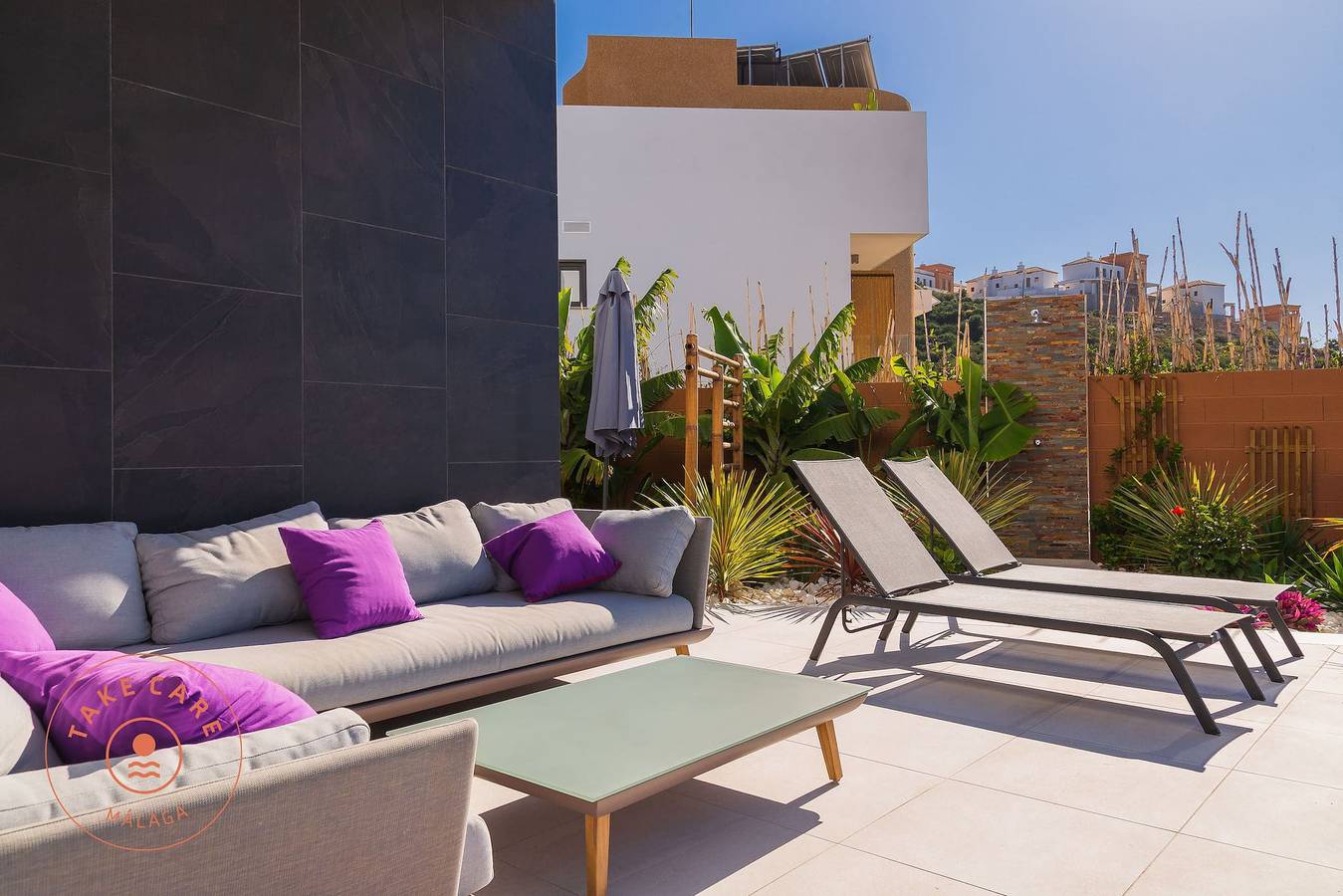 Luxe zeezicht villa Jensen - Takecaremalaga in Torrox Costa, Torrox
