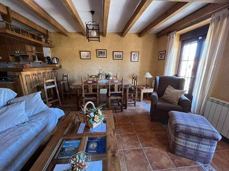 Apartamento entero, El Sobrao de Gredos in Navarredonda de Gredos, Provincia de Ávila