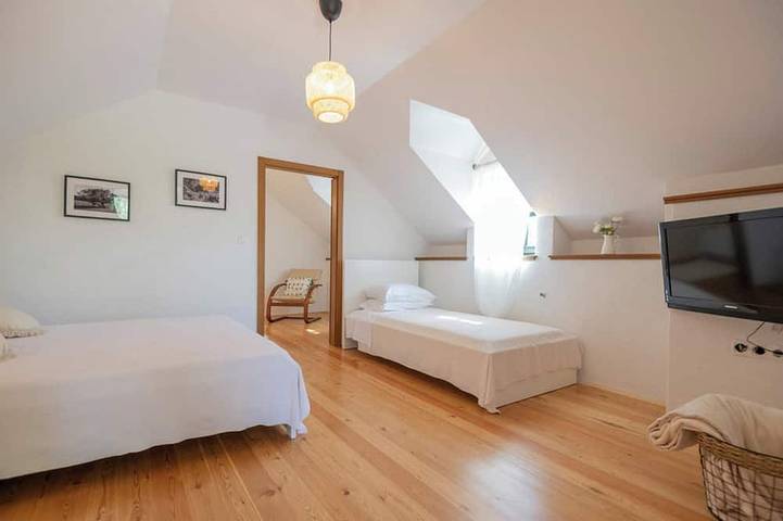 Ferienhaus für 5 Personen, mit Terrasse und Garten in Split-Dalmatien - 4