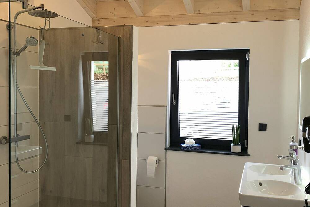 Ganze Wohnung, Ferienhaus Knorreichenstieg in Basdorf, Vöhl