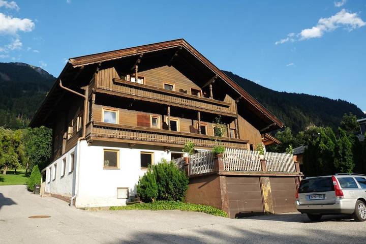 Chambre d’hôte pour 2 personnes, avec Terrasse et Vue à Ramsau im Zillertal