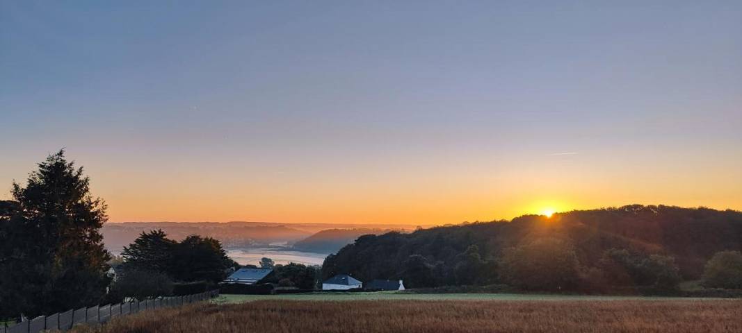 Gîte pour 4 personnes, avec vue et jardin, animaux acceptés à Locquénolé - 3