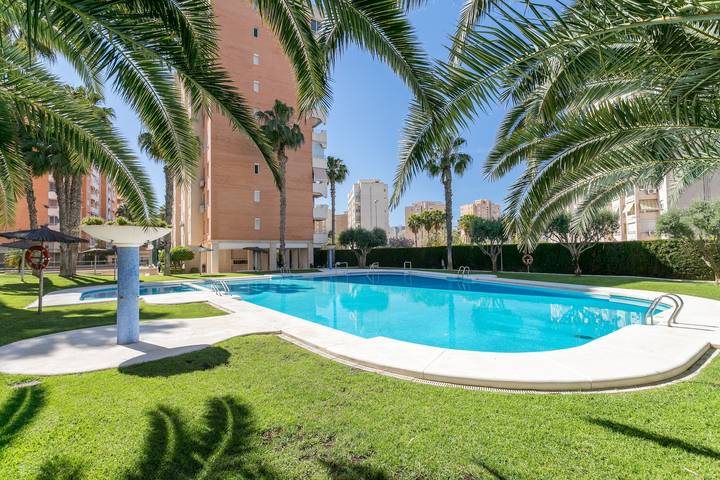 Escapadas de fin de semana para 4 personas, con Balcón en Alicante