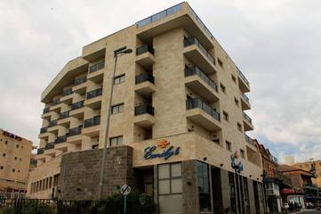 Hôtel pour 2 personnes, avec vue ainsi que balcon et piscine à Tibériade