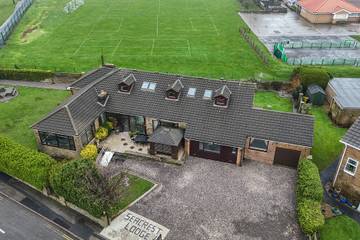 Holiday Home for 24 People in Scarborough, North Yorkshire, Photo 1