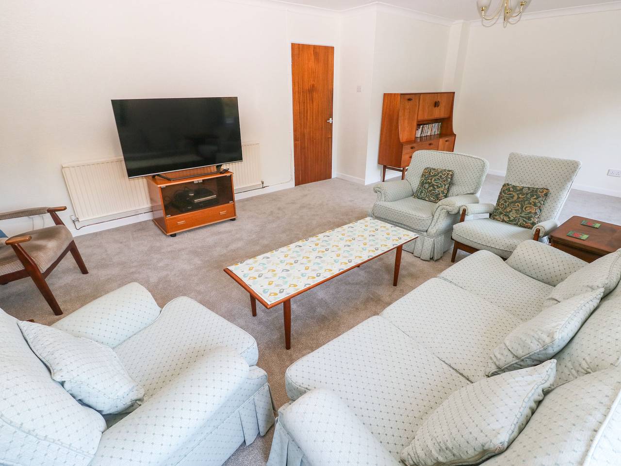 30 Long Shepherds Drive in Swansea region