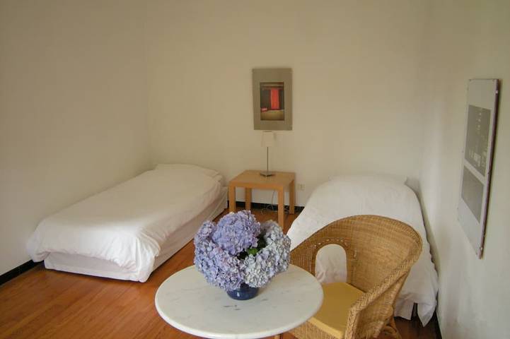 Location de vacances pour 9 personnes, avec terrasse et jardin à Bardos - 3