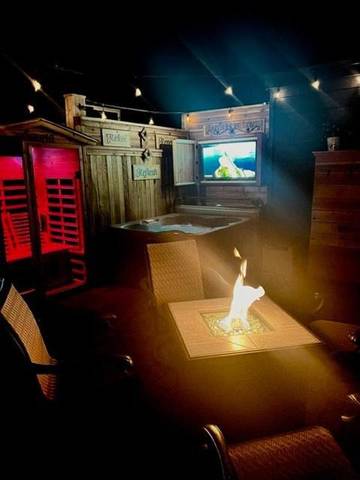 Gîte pour 2 personnes, avec jacuzzi et sauna à Reno