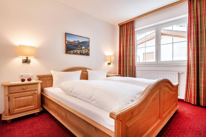 Ganze Ferienwohnung, Appartement "Panorama" in Tuxer Alpen, Kaltenbach