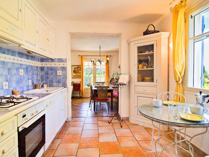 Villa Datcha in Moissac-Bellevue, Région de Brignoles