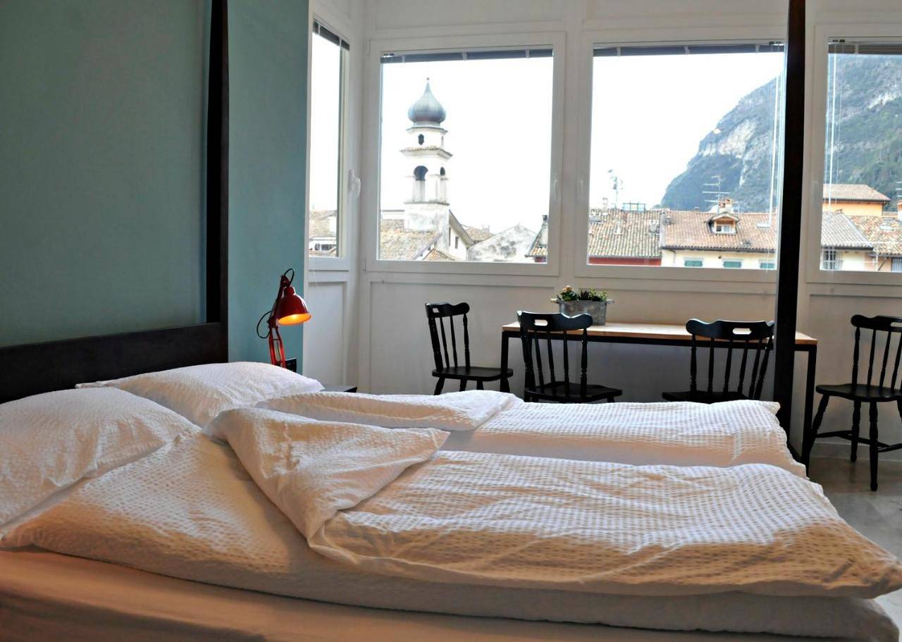 Riva City View in Riva del Garda, Gardasee-Berge