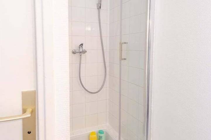 Appartement entier, Le Tribut - avec parking in Tours, Région de Tours