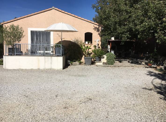 Chambre d’hôte pour 3 personnes, avec jardin