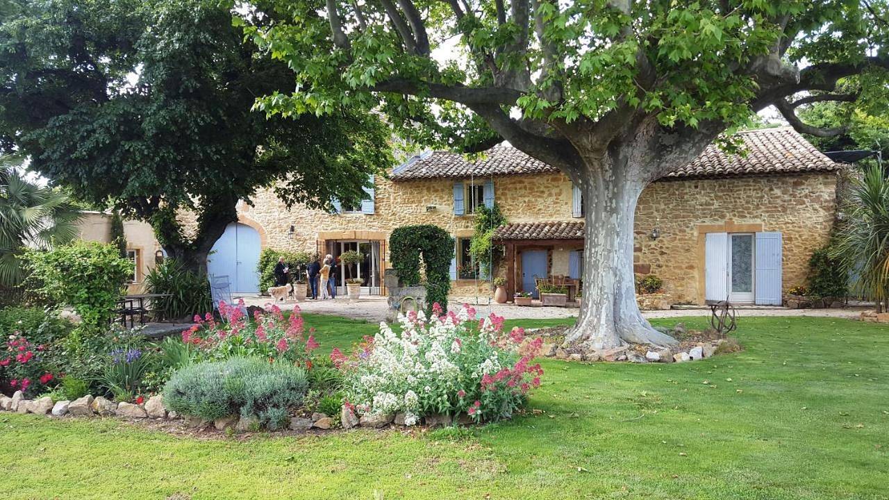 Deluxe Double Room with Balcony in Jonquières, Vaucluse