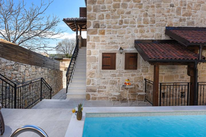 Ferienhaus für 8 Personen, mit Garten und Terrasse, kinderfreundlich in Zadar - 4