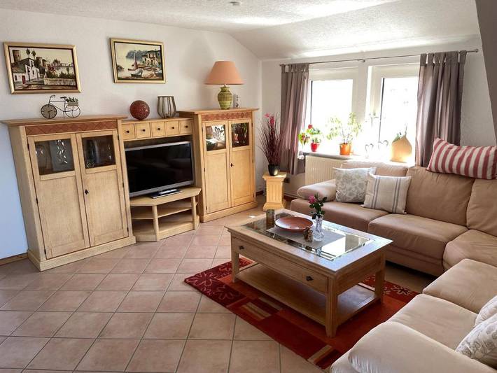Ferienwohnung für 5 Personen, mit Balkon und Terrasse sowie Ausblick in Bad Gandersheim - 2