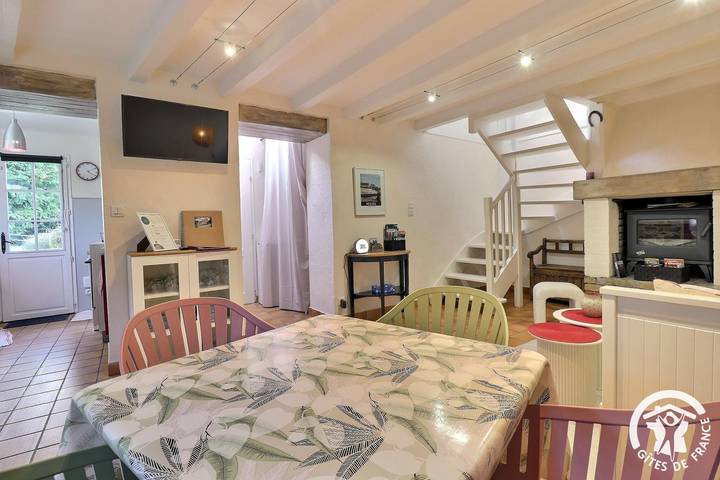 Gîte pour 4 personnes, avec piscine ainsi que jardin et terrasse, animaux acceptés à Redon - 3