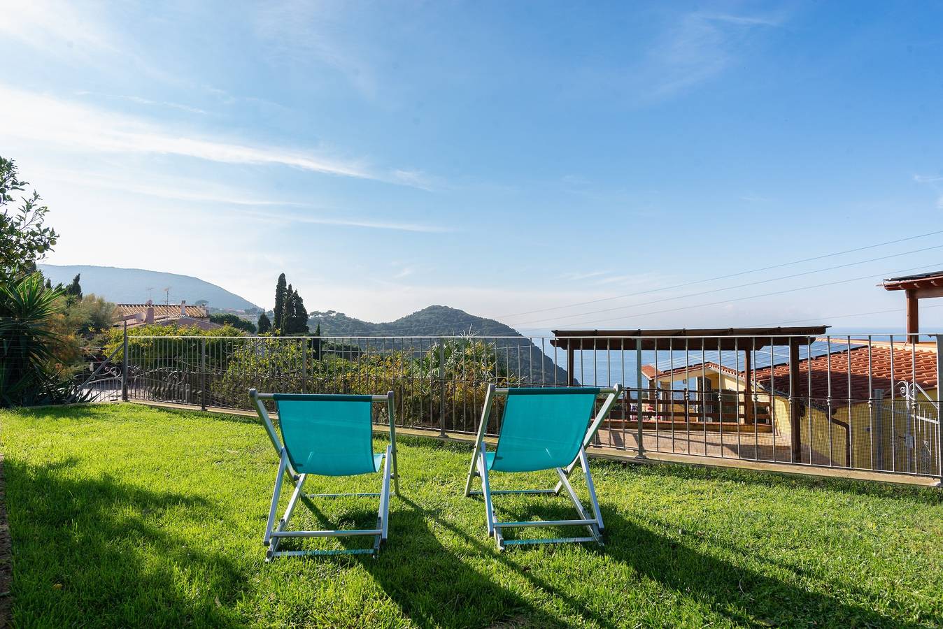 Apartment Il Mirto with Mediterranean Garden and Sea View in Patresi, Elba