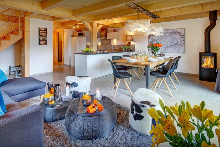 Chalet pour 8 personnes, avec Balcon et Jardin à Manigod