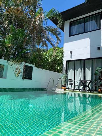Villa pour 12 personnes, avec piscine et jardin en Thailande