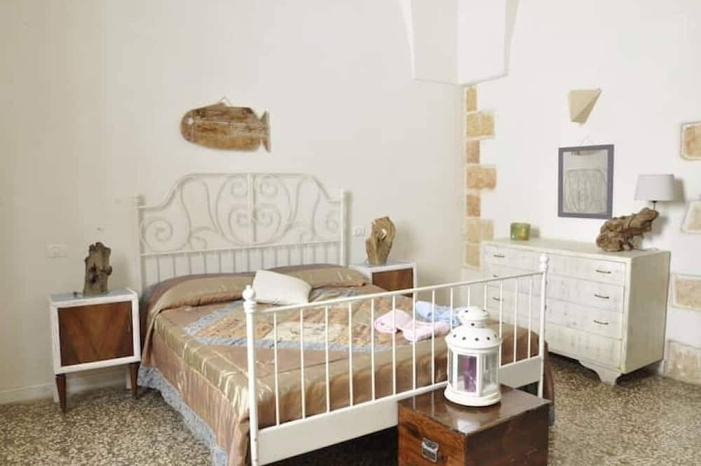 Apartamento entero, Salento vacation. House in Salve in Salve, Golfo de Tarento