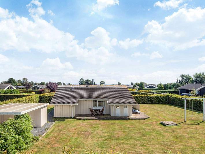 Ferienhaus für 6 Personen, mit Terrasse und Garten in Flovt Strand - 4