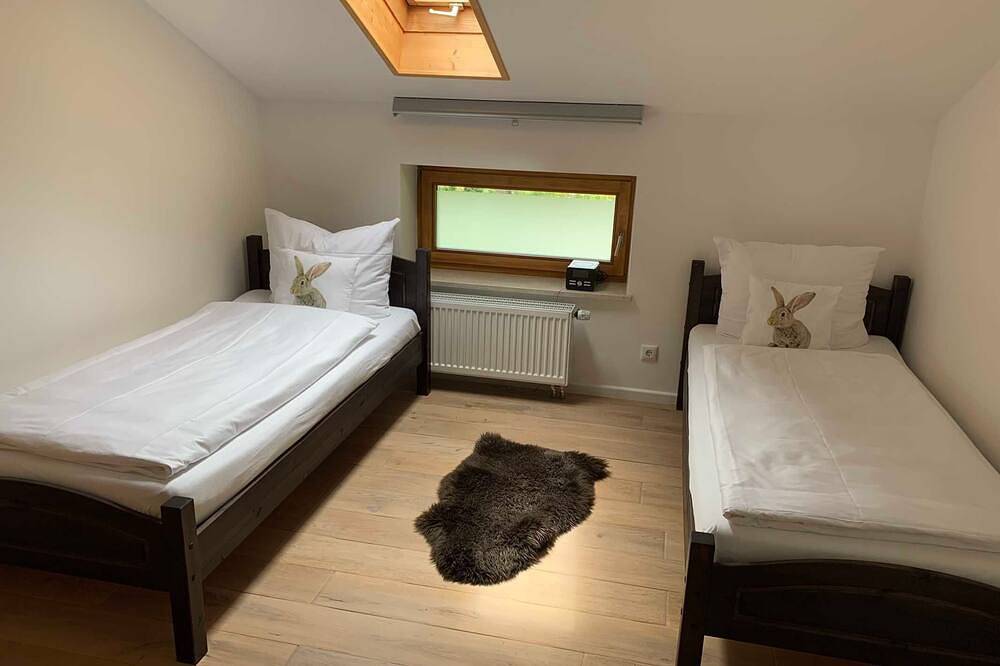 Haus Weissach - Ferienhaus Weissach in Rottach-Egern, Bayerische Alpen