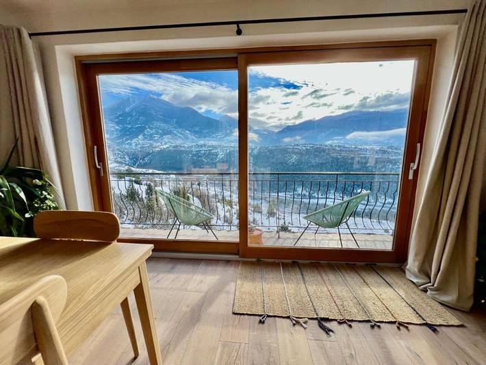 Gîte pour 6 personnes, avec jardin et vue à Eygliers - 3