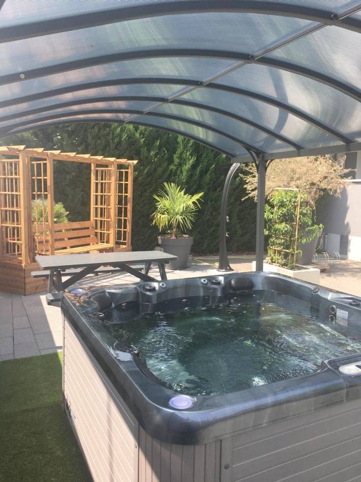 Gîte pour 6 personnes, avec vue et jardin à Dessenheim