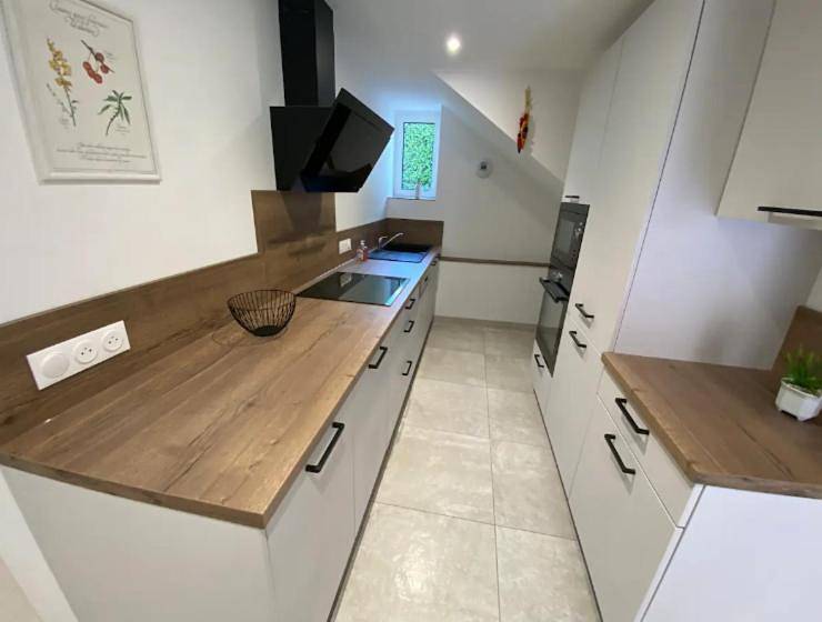 Appartement entier, Maison neuve tout confort, deux chambres in Saint-Martin-du-Mont, Jura Francais